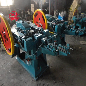 全套制釘設備 連興機械 專業(yè)生產(chǎn) 鐵釘機價格銷售