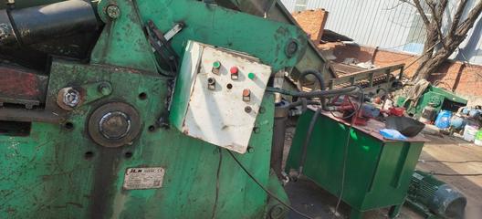 安徽合肥鱷魚剪,剪鐵機(jī),壓塊機(jī)出售 16000元